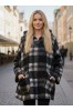 ΖΑΚΕΤΑ OVERSIZED  ΜΠΟΥΚΛΕ ΜΕ ΚΟΥΚΟΥΛΑ ΣΧΕΔΙΟ PLAID
