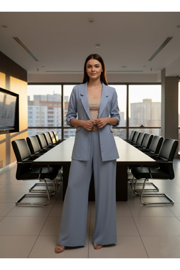 ΚΟΥΣΤΟΥΜΙ LOOSE ΓΡΑΜΜΗ OFFICE LOOK