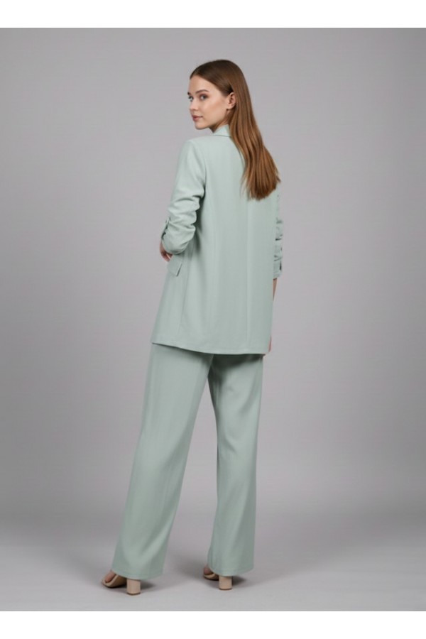 ΚΟΥΣΤΟΥΜΙ LOOSE ΓΡΑΜΜΗ OFFICE LOOK