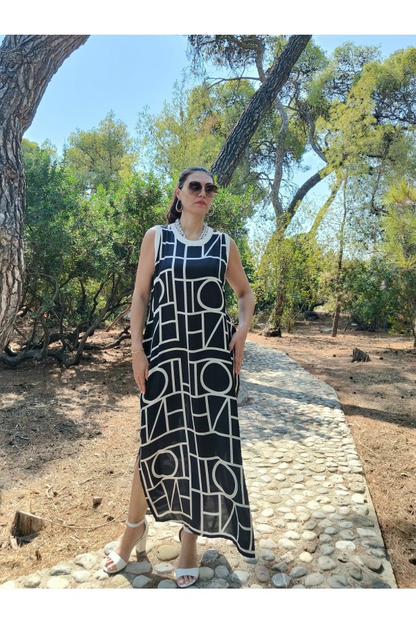 ΦΟΡΕΜΑ ΜΑΞΙ ΑΜΑΝΙΚΟ ΜΕ ΓΕΩΜΕΤΡΙΚΑ ΣΧΗΜΑΤΑ