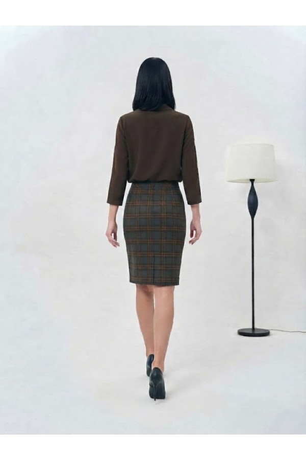 ΦΟΥΣΤΑ ΚΑΡΟ PENCIL OFFICE LOOK